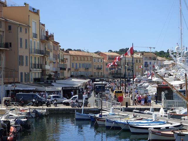 Žandár zo Saint-Tropez: Legendárni komici francúzskeho filmu